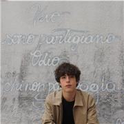 insegnante completamente bilingue, nato in italia ma con nazionalità francese